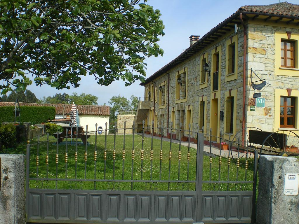 Turismo Rural El Gobernador Pensionat Villaviciosa  Eksteriør billede